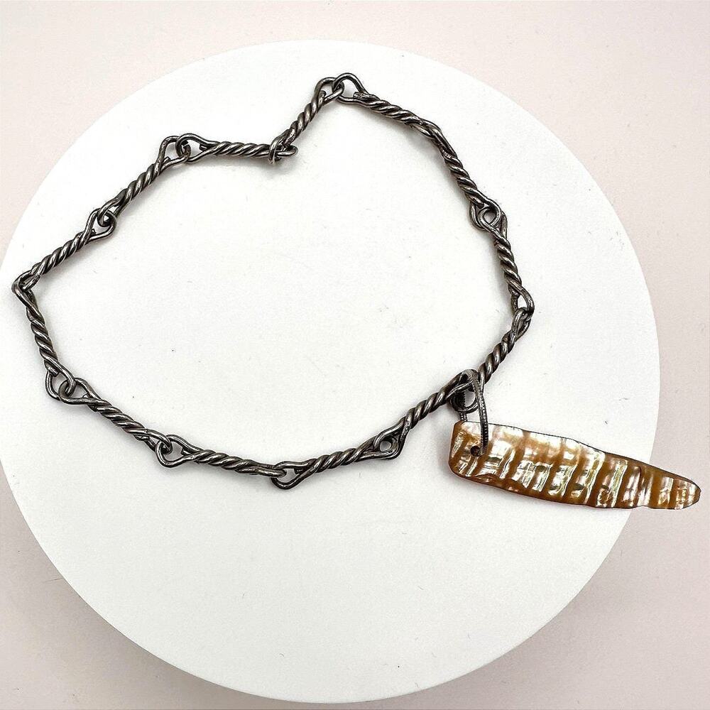 Vintage 90s Silver Tone Twisted Link Bracelet Iridescent Shell Charm Jewelry Y2K